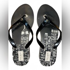 Kate Spade Flip Flops size 9